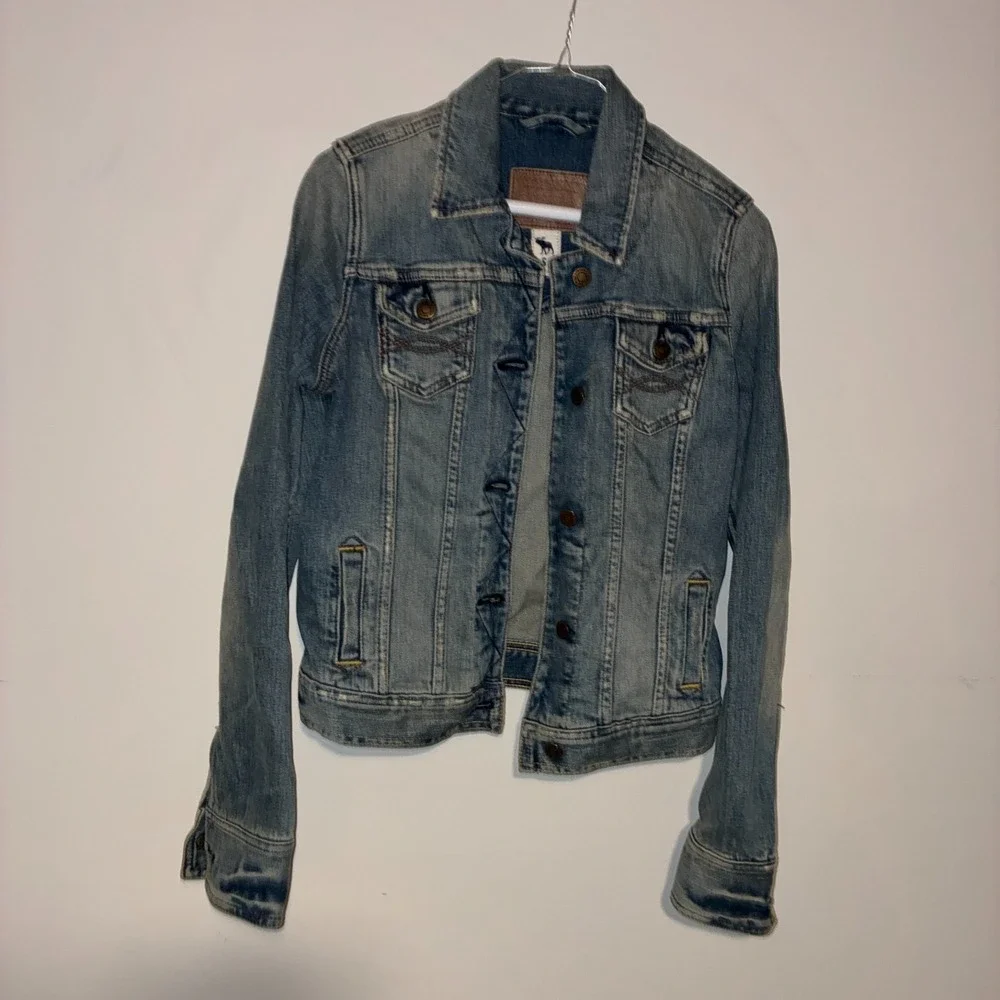 Abercrombie Fitch Denim Jean Jacket Womens Small Light Wash Trucker